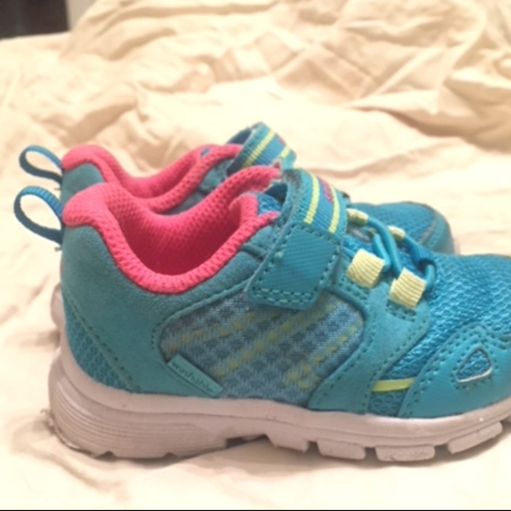 Stride Rite Toddler sneakers size 5.5W